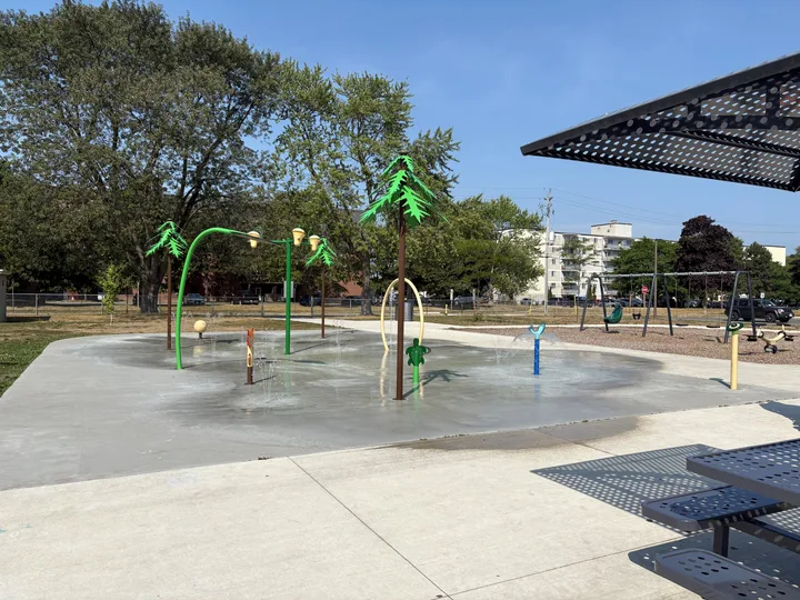 Cordova Valley Park splash pad from the official city splash-pad guide. Photo date not stated.