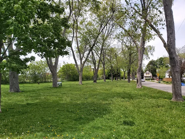 Huron Park, Oshawa, Ontario