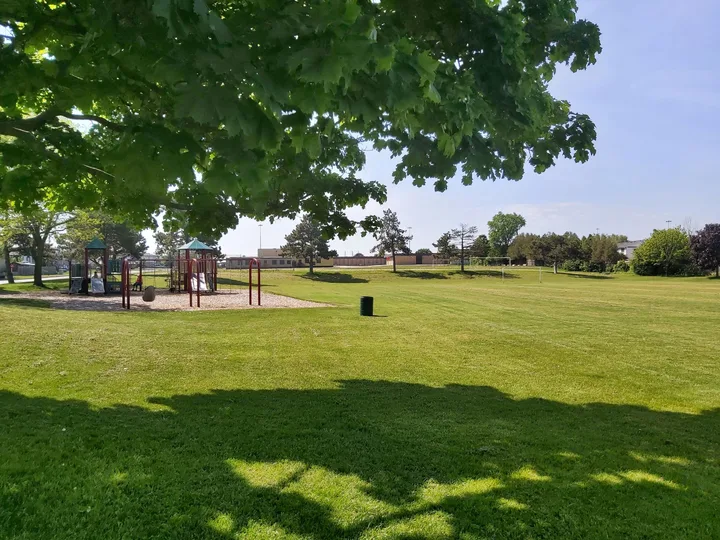 Laval Park, Oshawa, Ontario