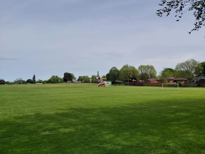 Mackenzie Park, Oshawa, Ontario